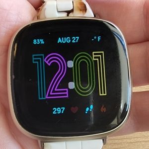 Fitbit Versa 3